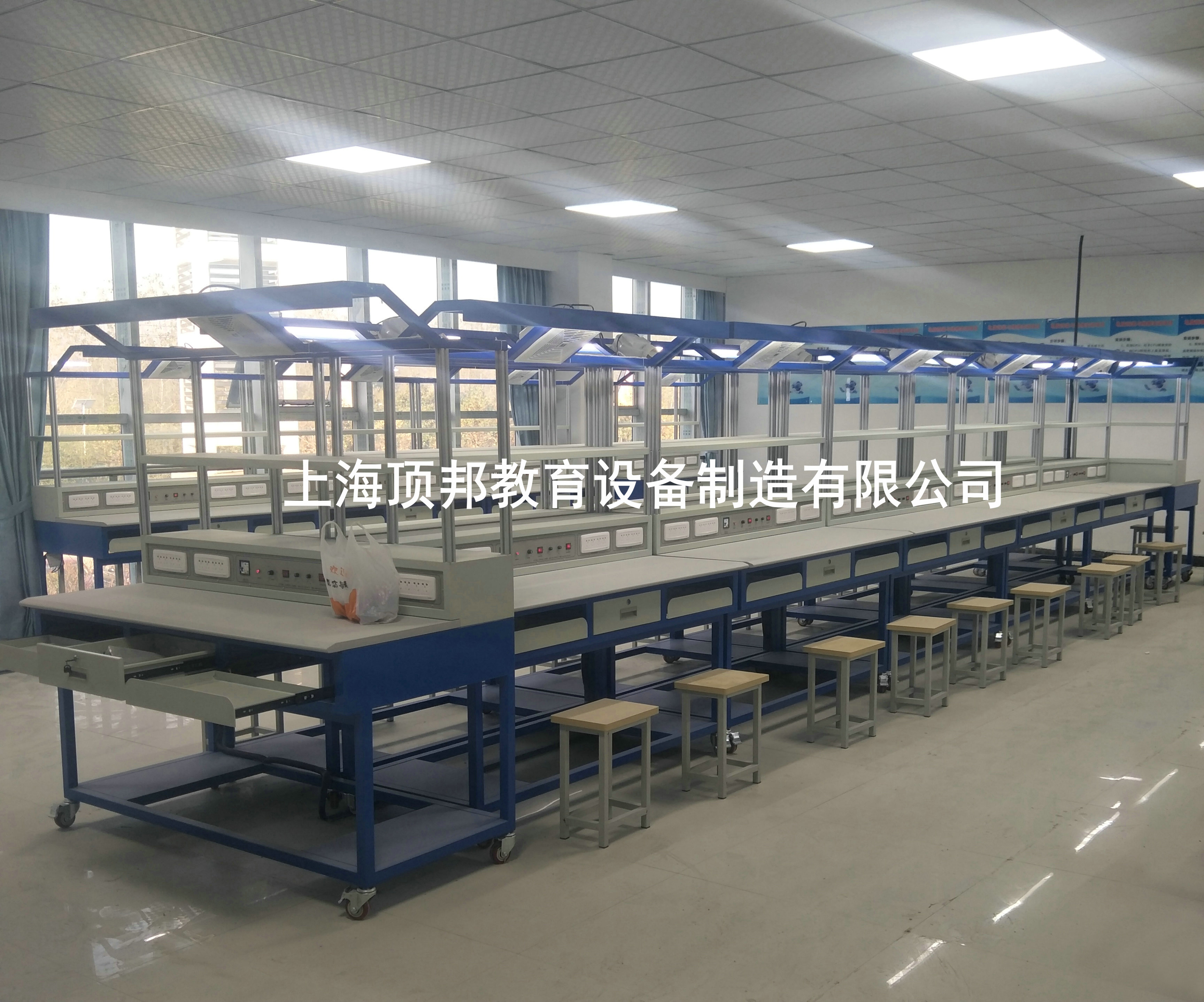計算機組裝與維護實訓室論證報告(圖4) 計算機組裝與維護實訓裝置